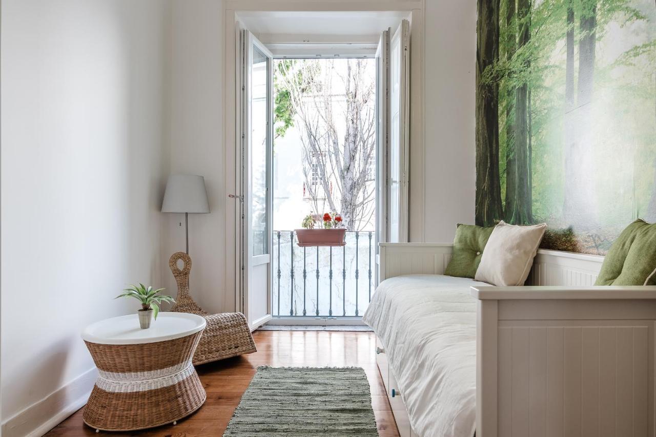 Elegant 3 Bedroom Flat With View In Principe Real Lisboa Extérieur photo