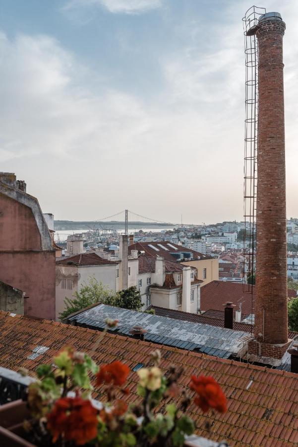 Elegant 3 Bedroom Flat With View In Principe Real Lisboa Extérieur photo