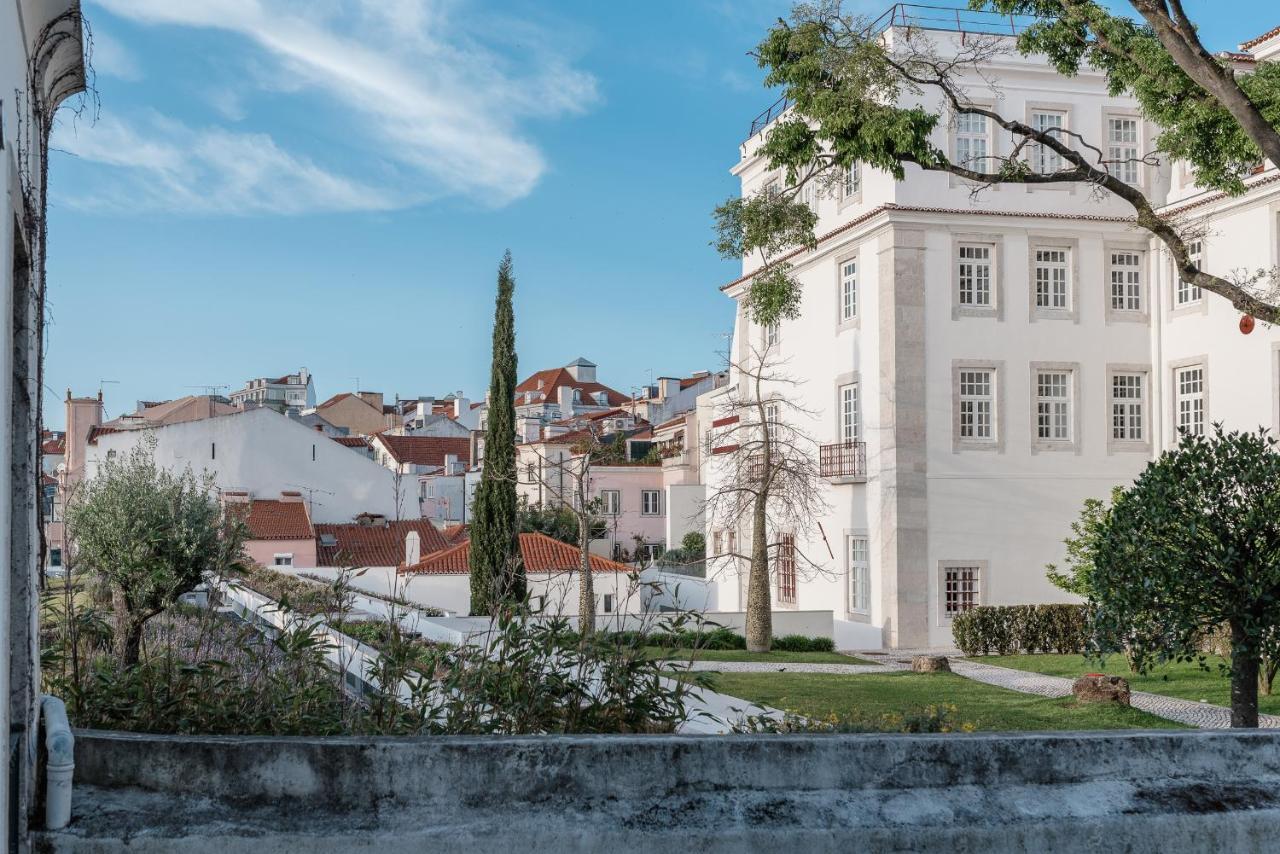 Elegant 3 Bedroom Flat With View In Principe Real Lisboa Extérieur photo